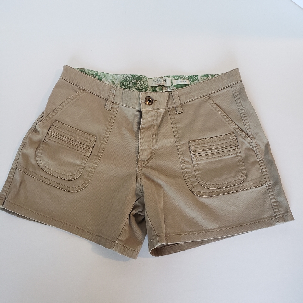 Austin Clothing Company size 6 Stretch Tru fit Khaki Shorts